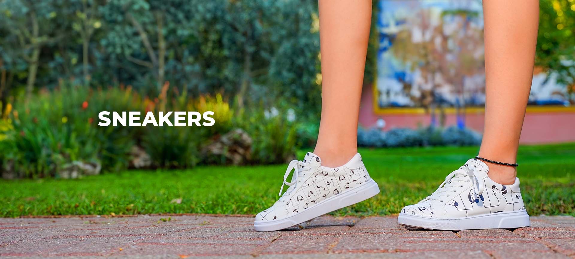 Sneakers