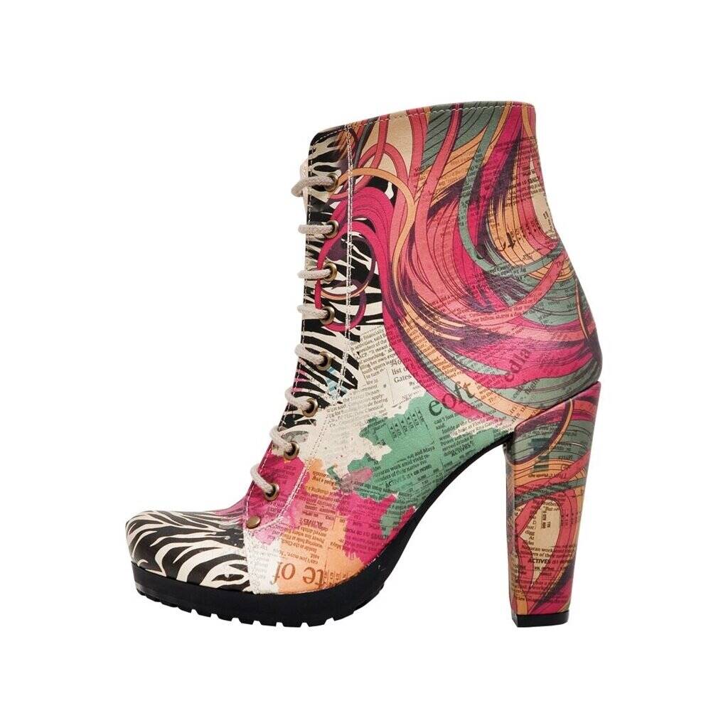 Pink & Multicolor Chanel Snakeskin Pointed - RvceShops Revival - Toe Heels  | sac bandouliere chanel timeless en cuir matelasse rose pale