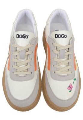 Women Vegan Leather White Sneakers - Warner Bros Looney Tunes Bugs Bunny Hop into Nature Design - Thumbnail (1)